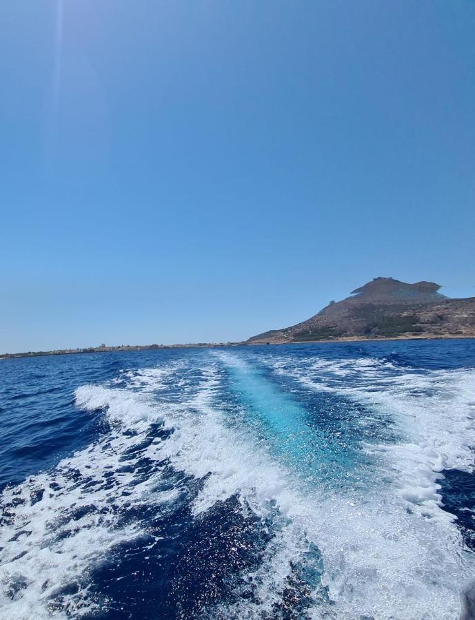 Bed and Breakfast Sole Mare Sale Torre Nubia Екстер'єр фото